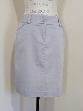 women's Architect dove colour, pockets, belt loop A skirt NWT